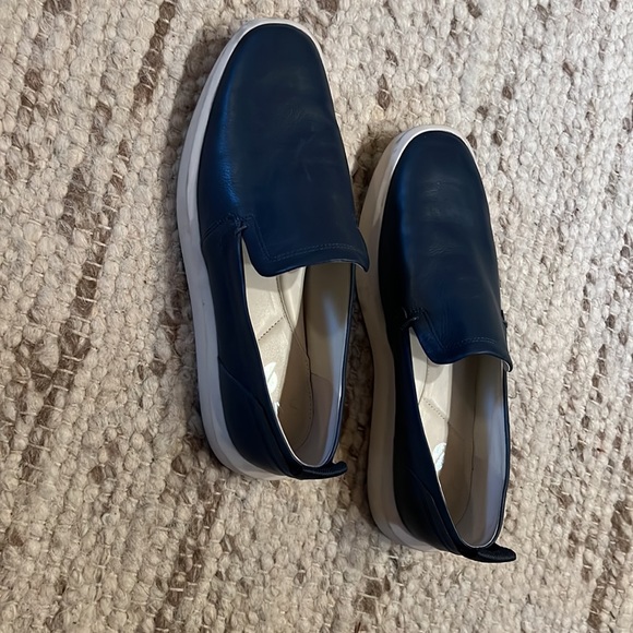 Leather slides. - Picture 2 of 3